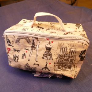P1590323 Trousse de toillette